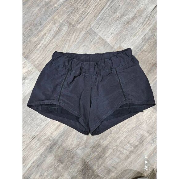 Lululemon Inside spandex shorts with pockets - Picture 1 of 4